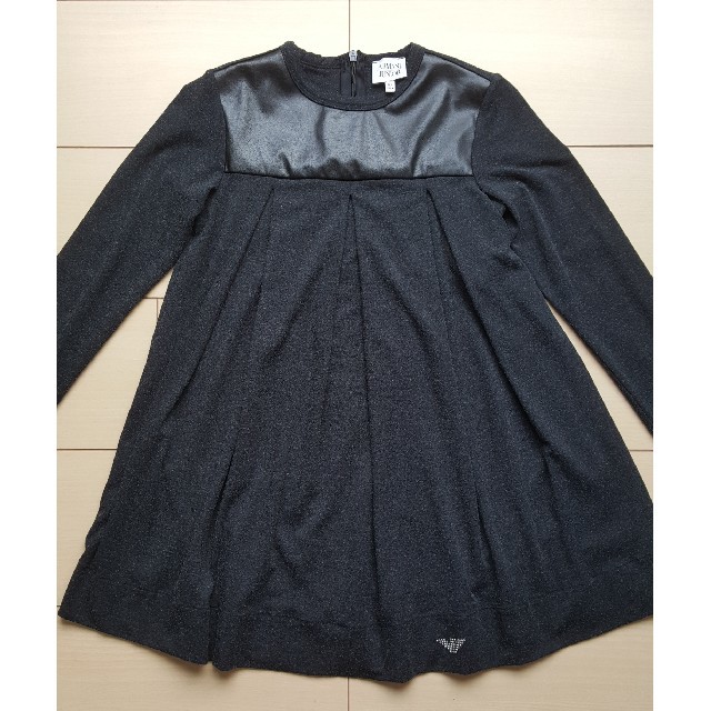 ARMANI JUNIOR(アルマーニ ジュニア)の130cm アルマーニジュニア　ワンピース キッズ/ベビー/マタニティのキッズ服女の子用(90cm~)(ワンピース)の商品写真