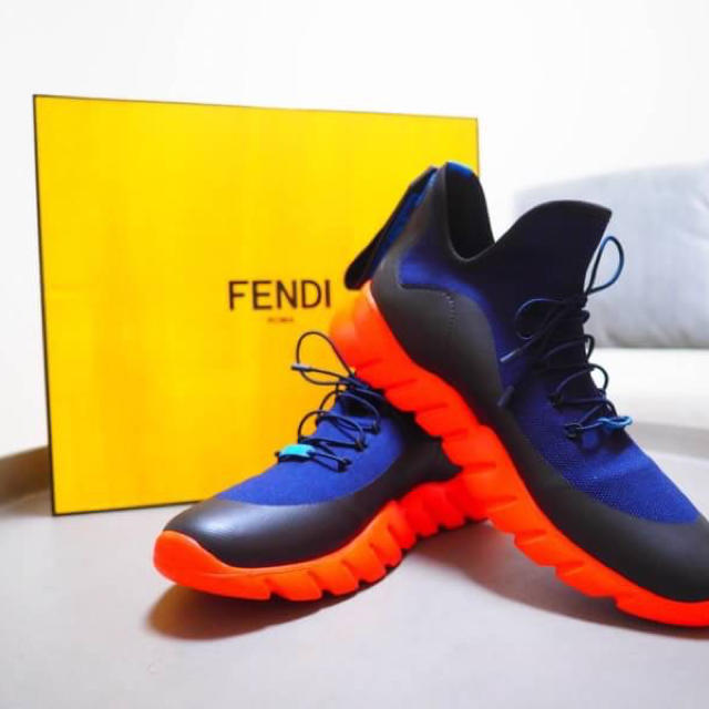 FENDI(フェンディ)のFENDI 靴 レディースの靴/シューズ(スニーカー)の商品写真