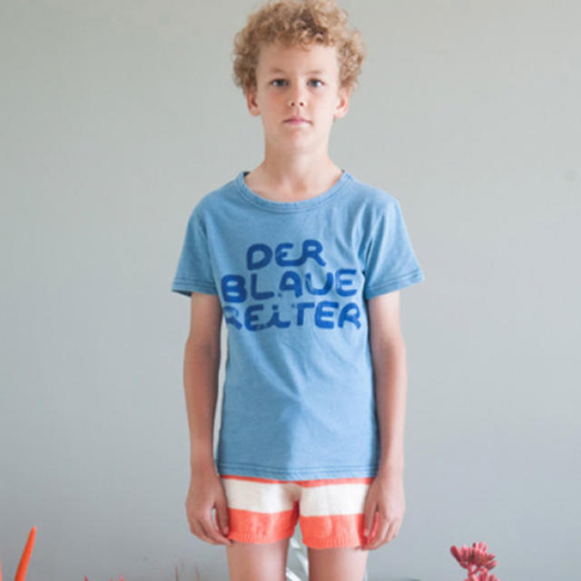 bobo chose(ボボチョース)のBOBOCHOSESロゴTシャツ122(4-5.6-7y)ボボ キッズ/ベビー/マタニティのキッズ服男の子用(90cm~)(Tシャツ/カットソー)の商品写真