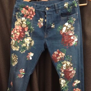 グッチ デニム/ジーンズ(メンズ)(花柄)の通販 8点 | Gucciのメンズを グッチ デニム/ジーンズ(メンズ)(花柄)の通販 8点 | Gucciのメンズを