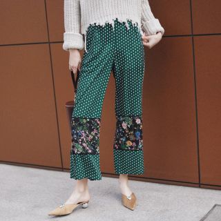 アメリヴィンテージ(Ameri VINTAGE)のRETRO QUAN PANTS(グリーン)(カジュアルパンツ)