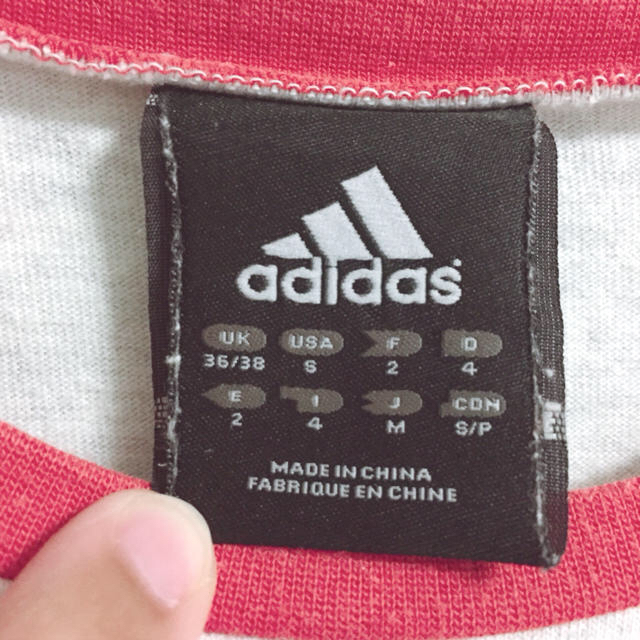 adidas(アディダス)の【adidas】パイピング&ラインTシャツ✩︎Mサイズ メンズのトップス(Tシャツ/カットソー(半袖/袖なし))の商品写真