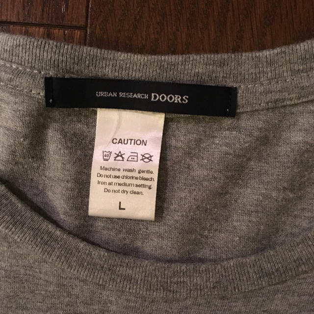 URBAN RESEARCH DOORS(アーバンリサーチドアーズ)のアーバンリサーチドアーズ Tシャツ メンズのトップス(Tシャツ/カットソー(半袖/袖なし))の商品写真