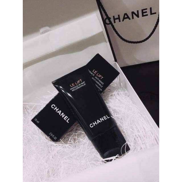 CHANEL マスクドゥニュイ