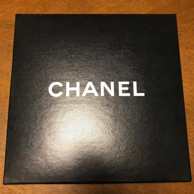 CHANEL(シャネル)の値下げ！！シャネル 空箱 (ストール・スカーフ用) その他のその他(その他)の商品写真