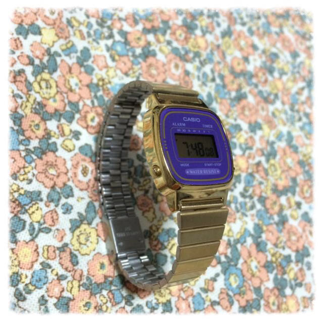 SHIPS(シップス)のSHIPS商品 CASIO 腕時計 レディースのファッション小物(腕時計)の商品写真