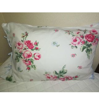 ローラアシュレイ(LAURA ASHLEY)の中古 ローラ・アシュレイ 枕カバー(シーツ/カバー)