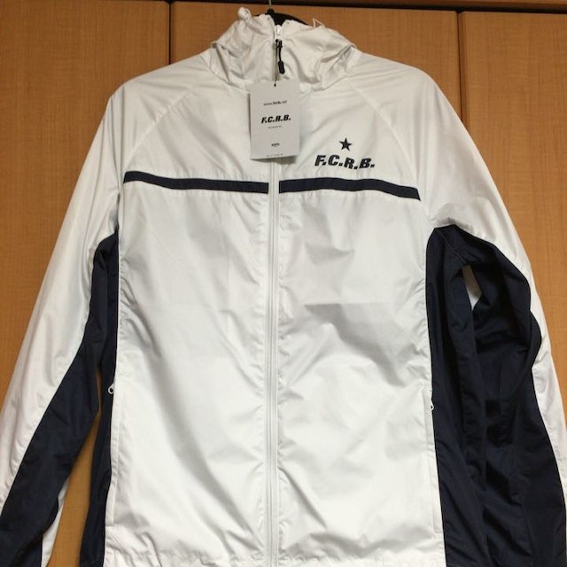 低価格の SOPH Real FCRB ジップアップ Bristol packable jacket 新品