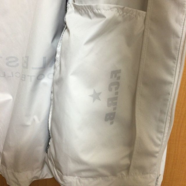 SOPH(ソフ)のSOPH FCRB Bristol packable jacket 新品タグ付き メンズのジャケット/アウター(マウンテンパーカー)の商品写真