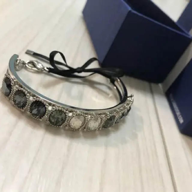 値下げ！新品 スワロフスキー swarovski ブレスレット 腕輪 箱つき