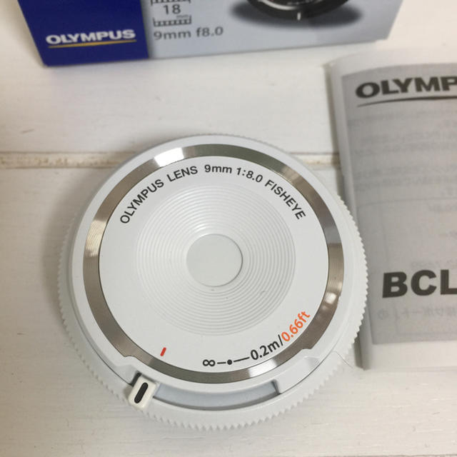 OLYMPUS(オリンパス)のオリンパス BCL-0980 ボディーキャップレンズ スマホ/家電/カメラのカメラ(レンズ(単焦点))の商品写真