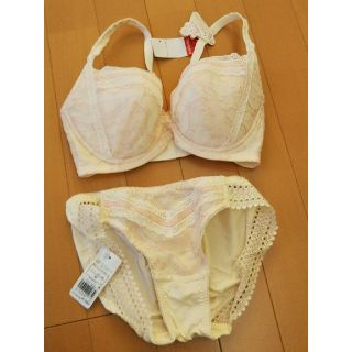 アモスタイル(AMO'S STYLE)の新品未使用♪トリンプ☆きせかえブラショーツセット☆E65AMO'S STYLE(ブラ&ショーツセット)