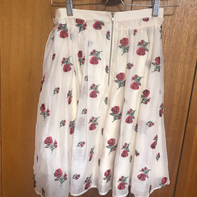 JILL by JILLSTUART(ジルバイジルスチュアート)のJILLby花柄スカート レディースのスカート(ミニスカート)の商品写真