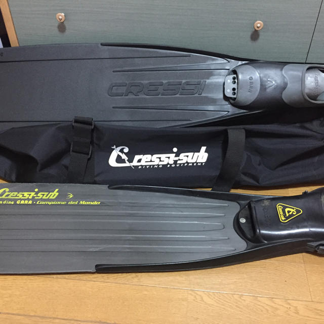 CRESSI-SUB(クレッシーサブ)の最終値下げ★人気のクレッシーサブのロングフィンセット スポーツ/アウトドアのスポーツ/アウトドア その他(マリン/スイミング)の商品写真