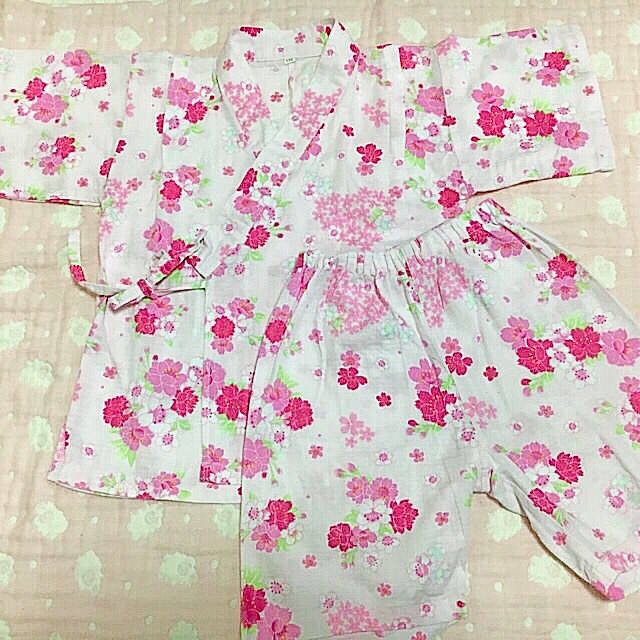 motherways(マザウェイズ)の女児甚平セット売り 110 90 キッズ/ベビー/マタニティのキッズ服女の子用(90cm~)(甚平/浴衣)の商品写真