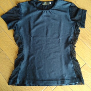 フェンディ(FENDI)のフェンディ　TTシャツ　ブラック(Tシャツ(半袖/袖なし))