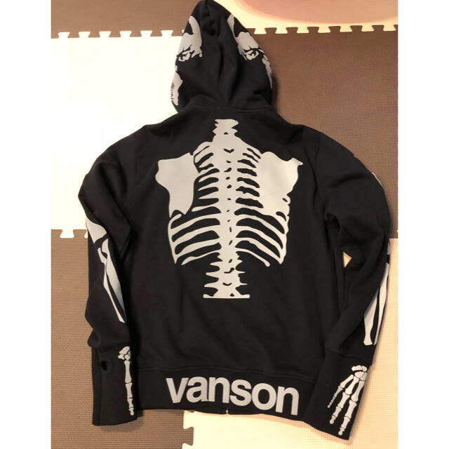 VANSON(バンソン)のVANSON(バンソン) フルジップ パーカーロゴ リフレクター  メンズのジャケット/アウター(ライダースジャケット)の商品写真