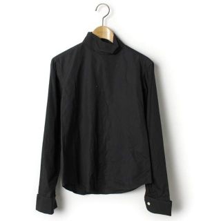 アーペーセー(A.P.C)の中古美品A.P.C.変形タートルネックZIPプルオーバードレスシャツS(シャツ)