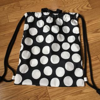 マリメッコ(marimekko)のUNIQLO マリメッコ ナップサック(リュック/バックパック)