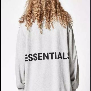 フィアオブゴッド(FEAR OF GOD)の☆fog essentials graphic long sleeve☆(Tシャツ/カットソー(七分/長袖))