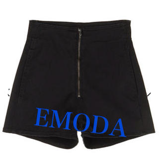 エモダ(EMODA)のEMODA H/Wショーパン 新品(ショートパンツ)