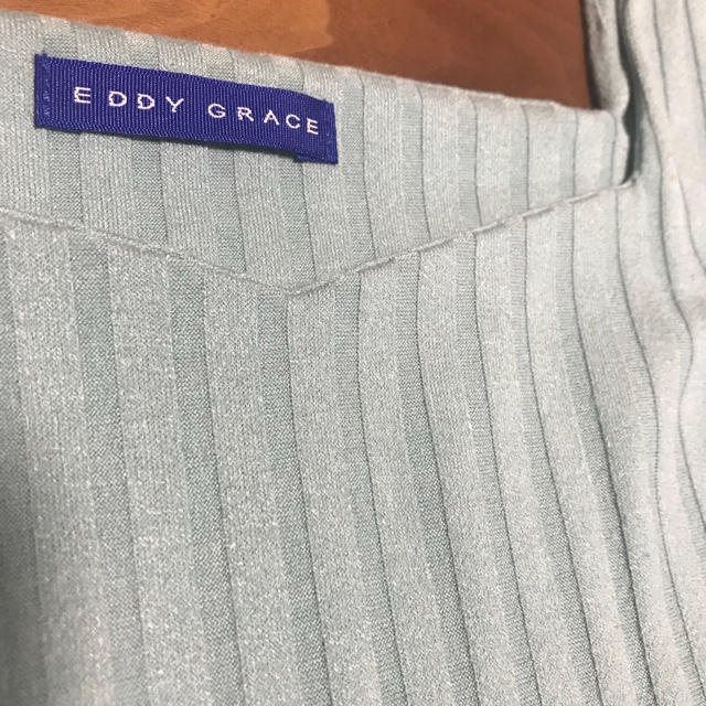 EDDY GRACE(エディグレース)のエレガントTシャツ レディースのトップス(Tシャツ(半袖/袖なし))の商品写真