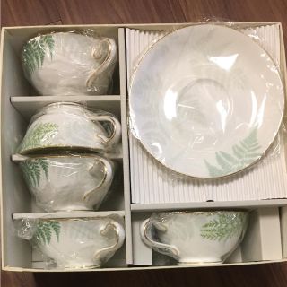 ノリタケ(Noritake)の新品未使用★ノリタケ カップ&ソーサー 5客セット 萌黄野★専用★(食器)