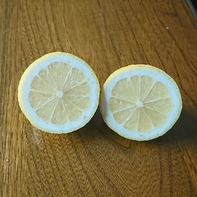 syamuneko様専用 広島県産 無農薬レモン 3キロ 食品/飲料/酒の食品(フルーツ)の商品写真
