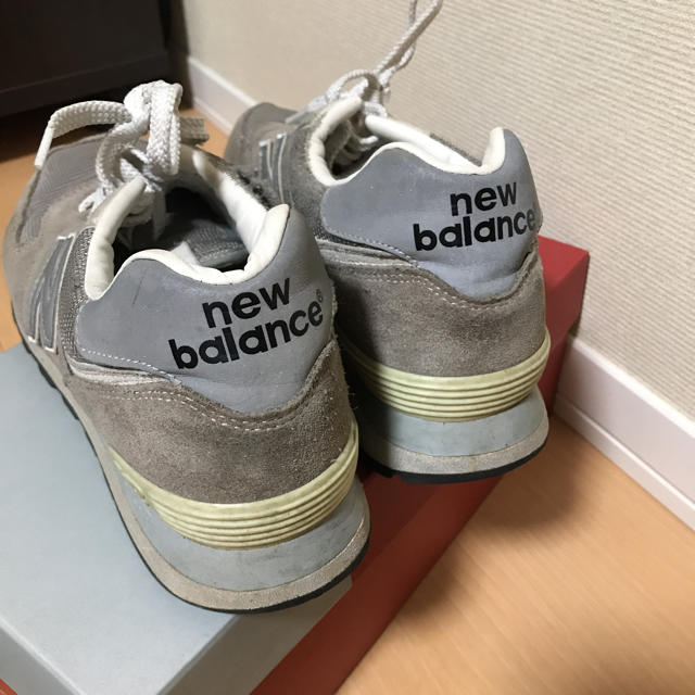 New Balance(ニューバランス)のニューバランス ML574 グレー 28.0㎝ メンズの靴/シューズ(スニーカー)の商品写真