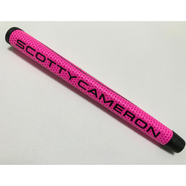 Scotty Cameron(スコッティキャメロン)のスコッティ キャメロン マタドール MID-LARGE ピンク パターグリップ スポーツ/アウトドアのゴルフ(クラブ)の商品写真