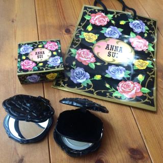 アナスイ(ANNA SUI)のアナスイ ANNA SUI ファンデーションケースとミラー とショッパーセット(ミラー)