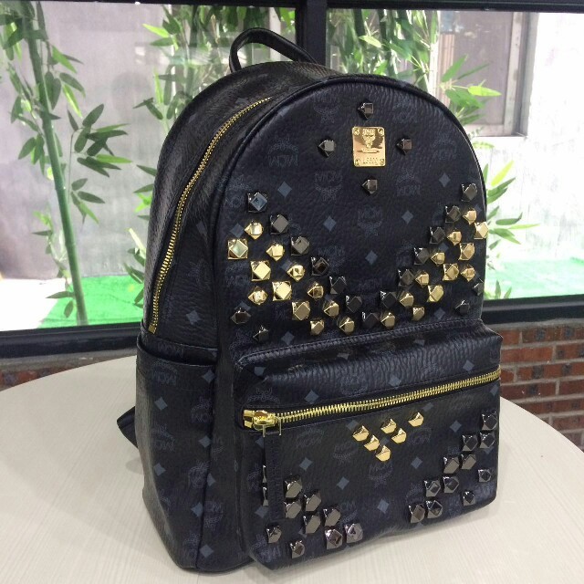 MCM リュック mサイズ リュック/バックパック バッグ レディース