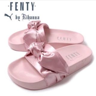 プーマ(PUMA)の25.0cm FENTY × PUMA Bow Slide(サンダル)