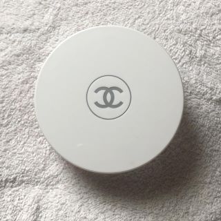 シャネル(CHANEL)のCHANEL  ルブランブライト二ングルースパウダー 20 OPALINE(フェイスパウダー)