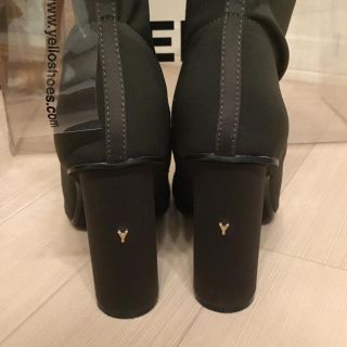 YELLO ショートブーツ MOSS(ブーツ)