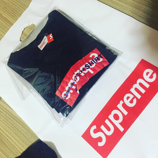 Supreme(シュプリーム)のsupreme コムデギャルソンTシャツ メンズのトップス(Tシャツ/カットソー(半袖/袖なし))の商品写真