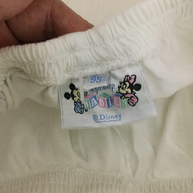 Disney(ディズニー)のパンツ   キッズ    未使用 キッズ/ベビー/マタニティのベビー服(~85cm)(パンツ)の商品写真