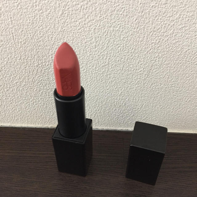 NARS(ナーズ)の NARS　口紅　人気色　9461 JANE コスメ/美容のベースメイク/化粧品(口紅)の商品写真