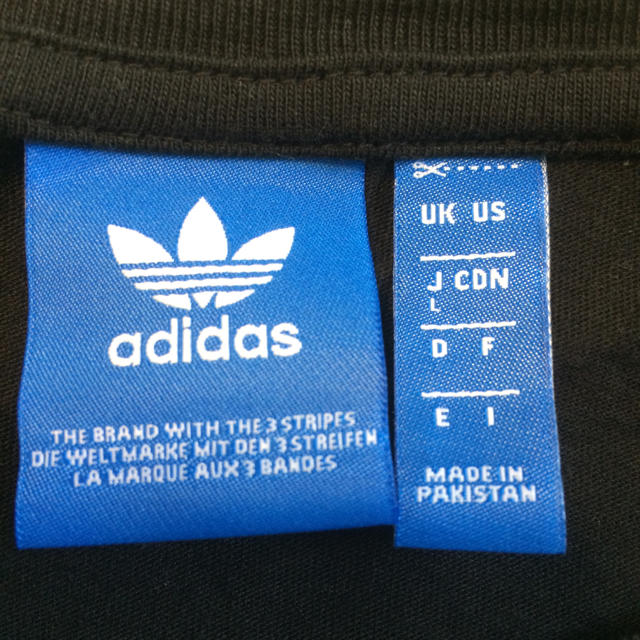 adidas(アディダス)のadidas tシャツ 新品 レディースのトップス(Tシャツ(半袖/袖なし))の商品写真