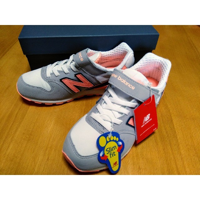 New Balance(ニューバランス)の新品未使用タグ付き★ニューバランス996　22cm キッズ/ベビー/マタニティのキッズ靴/シューズ(15cm~)(スニーカー)の商品写真