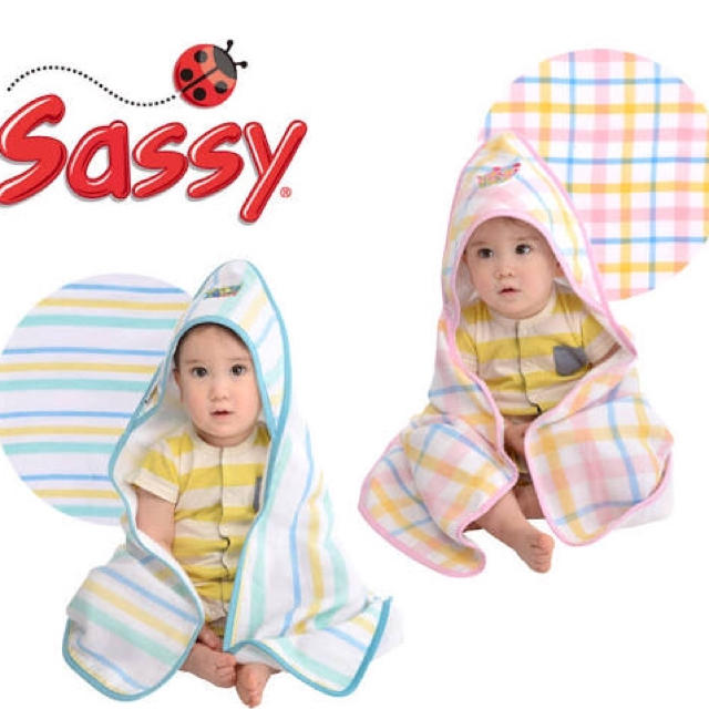 Sassy(サッシー)の【ohana様専用】フード付きおくるみ sassy さらふわガーゼ ピンク キッズ/ベビー/マタニティのこども用ファッション小物(おくるみ/ブランケット)の商品写真