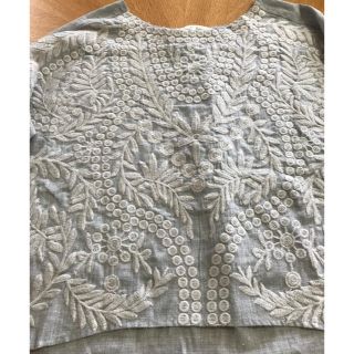 ビアズリー(BEARDSLEY)のビアズリー  刺繍カットソー  (カットソー(長袖/七分))