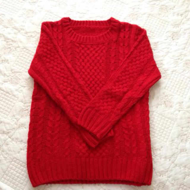 赤セーター＝美品 レディースのトップス(ニット/セーター)の商品写真
