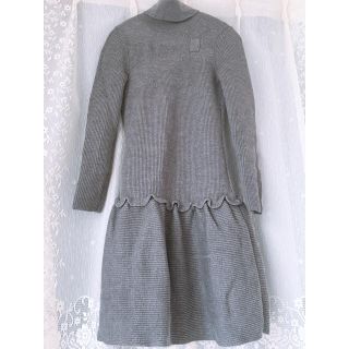 レッドヴァレンティノ(RED VALENTINO)のニットワンピース👗REDVALENTINO(ひざ丈ワンピース)