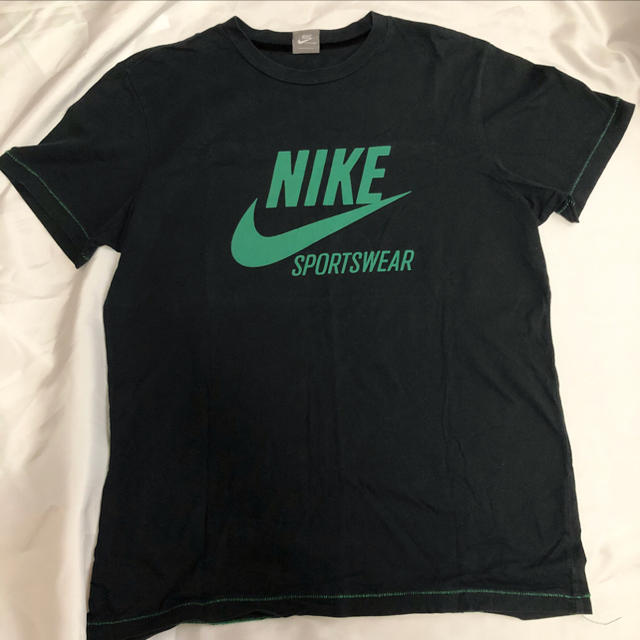 NIKE(ナイキ)のNIKE Tシャツ レディースのトップス(Tシャツ(半袖/袖なし))の商品写真