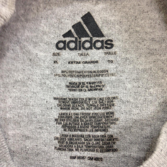 adidas(アディダス)のadidas Tシャツ メンズのトップス(Tシャツ/カットソー(半袖/袖なし))の商品写真