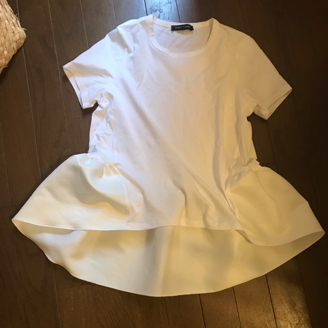 BARNEYS NEW YORK(バーニーズニューヨーク)のYOKO chan ＊ヨーコチャン＊フレアT＊white×white＊38 レディースのトップス(カットソー(半袖/袖なし))の商品写真