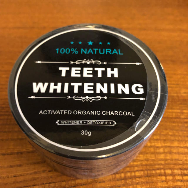 Teeth Whitening 炭パウダー ホワイトニング コスメ/美容のオーラルケア(口臭防止/エチケット用品)の商品写真
