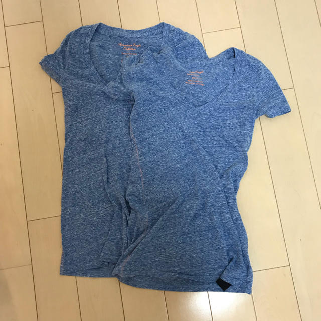 American Eagle(アメリカンイーグル)のアメリカンイーグル Tシャツ XS 2枚 レディースのトップス(Tシャツ(半袖/袖なし))の商品写真