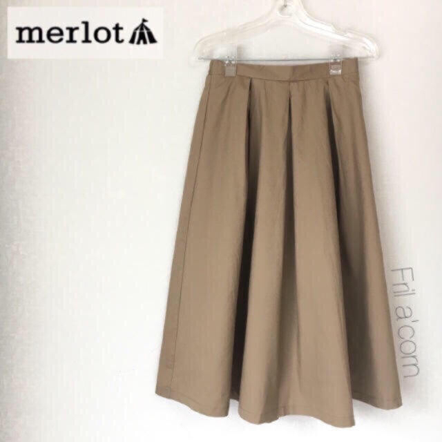 merlot(メルロー)のMILK様専用 レディースのスカート(ひざ丈スカート)の商品写真